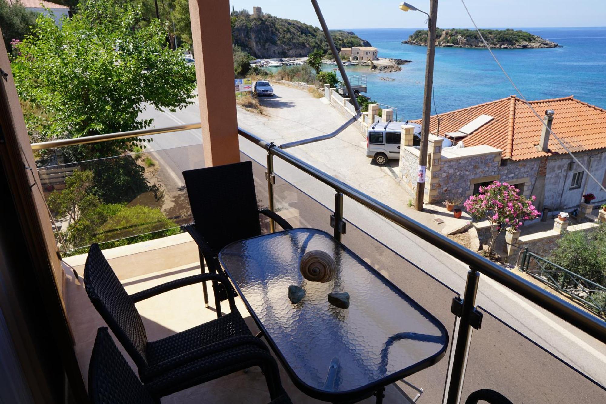 Sea And Sun Apartments 304 Ιδιωτικό Διαμέρισμα Kardhamili Exteriör bild
