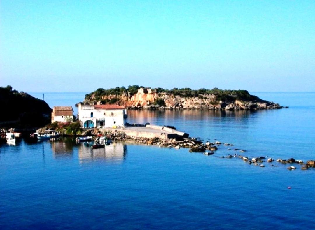 Sea And Sun Apartments 304 Ιδιωτικό Διαμέρισμα Kardhamili Exteriör bild